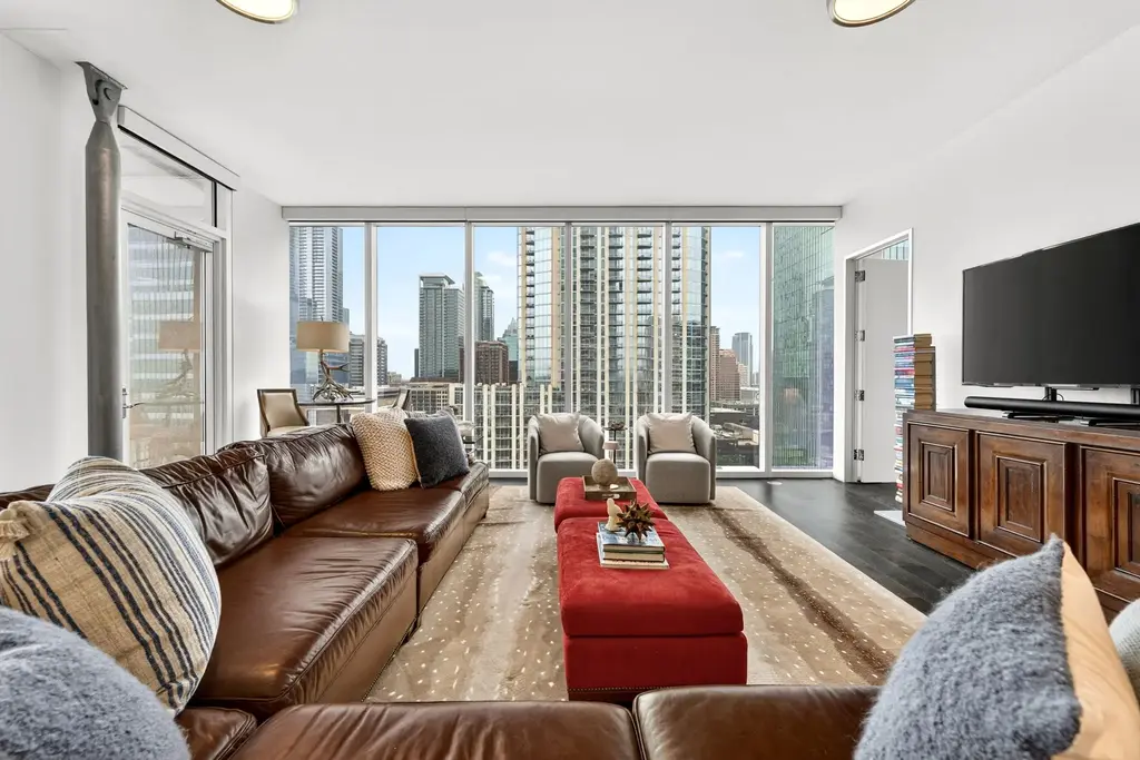 301 West Avenue 1804, Austin