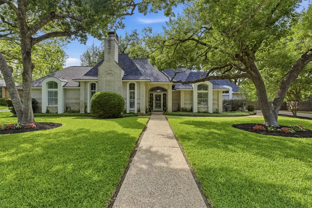9 Hillway Drive, Round Rock