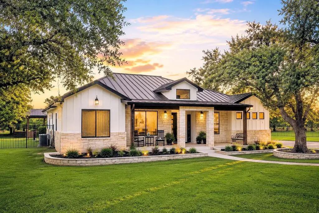 111 Craigen Road, Liberty Hill
