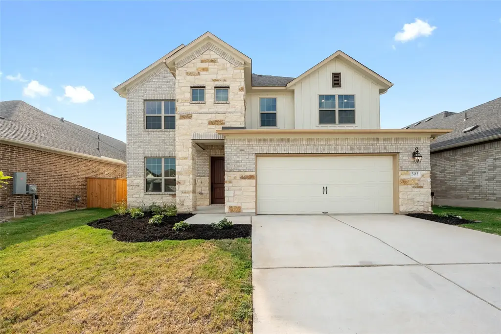 303 Fawn River Run, Kyle