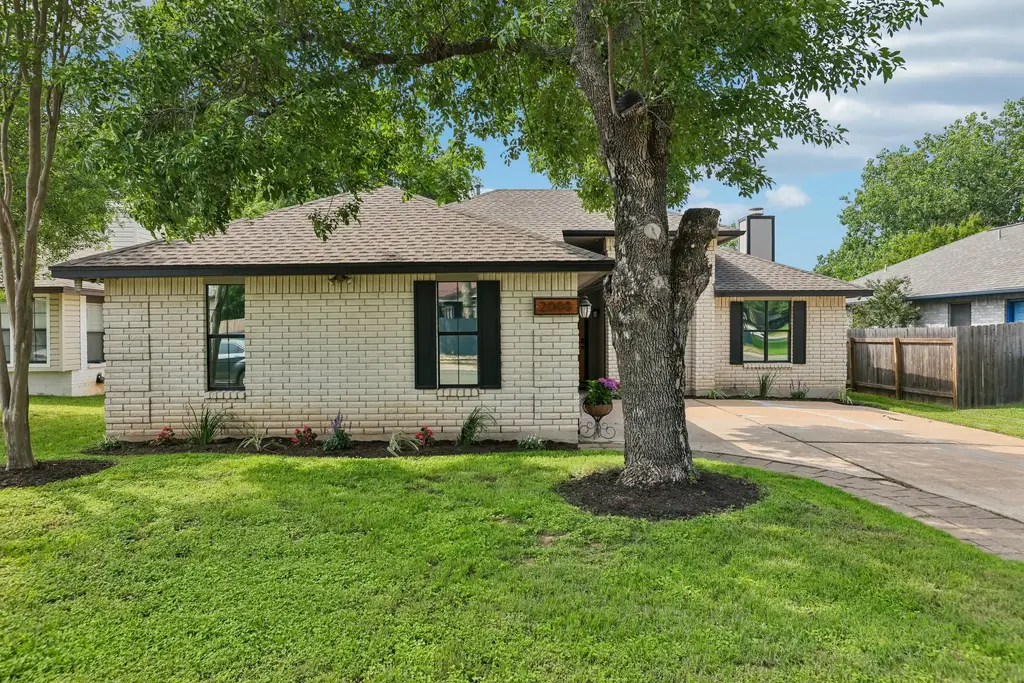 2000 Zephyr Lane, Round Rock