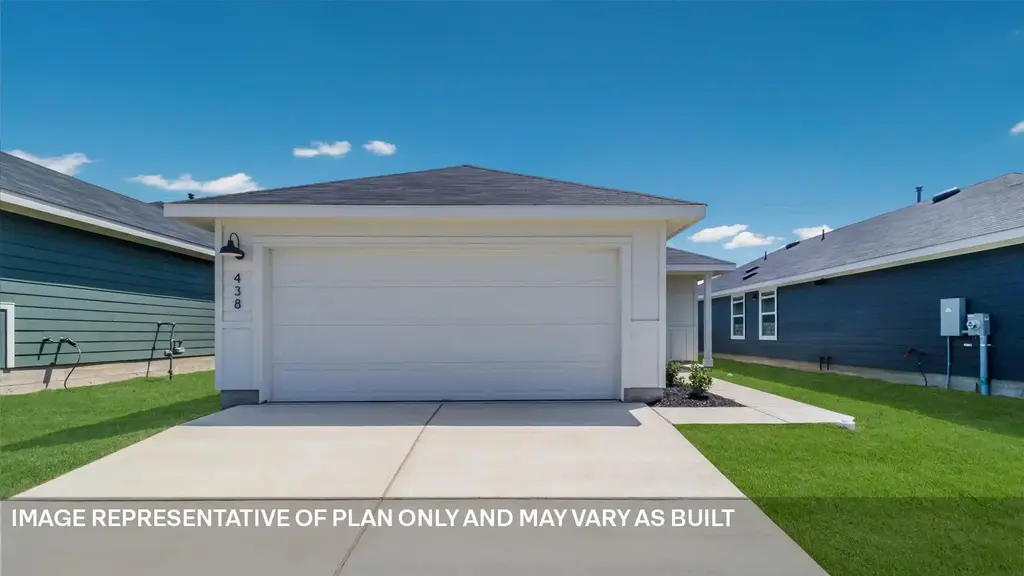 131 Lake Diversion Street, Buda