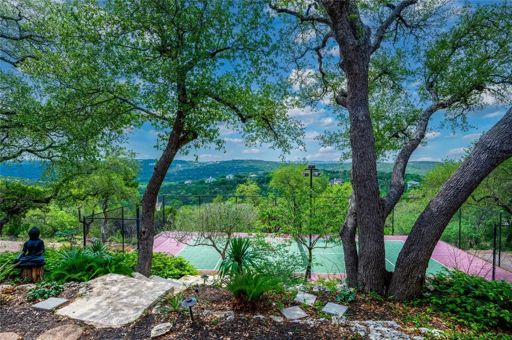 8817 Bell Mountain Drive, Austin
