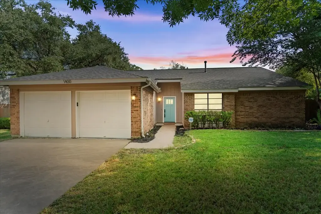1400 Lance Way, Austin
