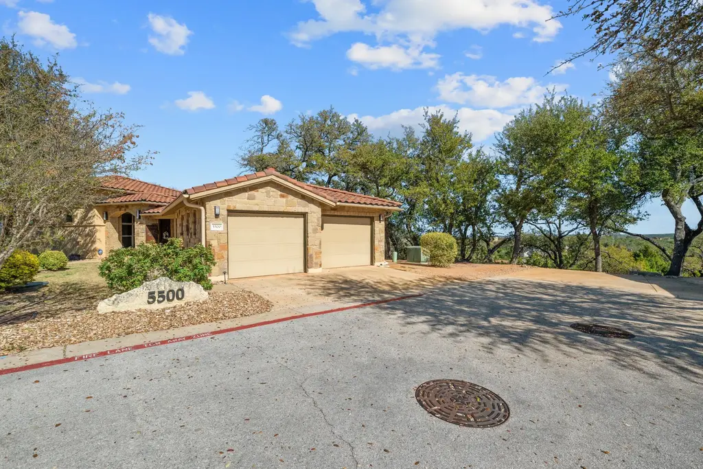 5500 Mesquite Crown View, Austin