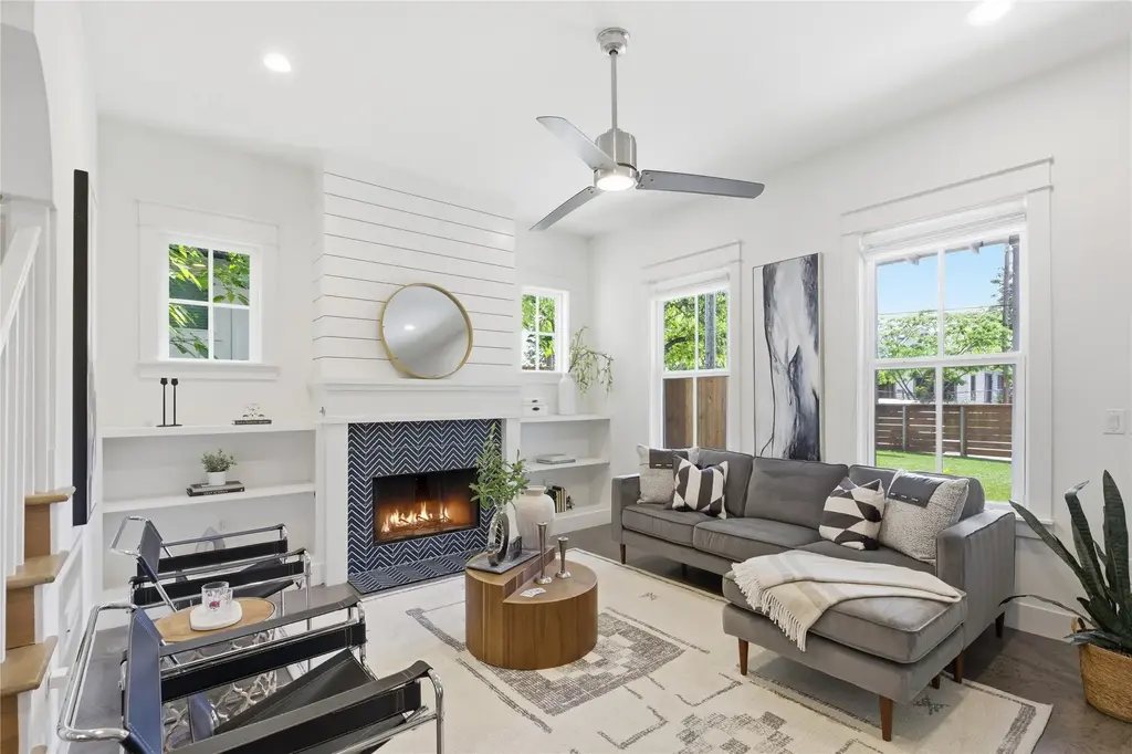 1309 Cedar Ave A, Austin