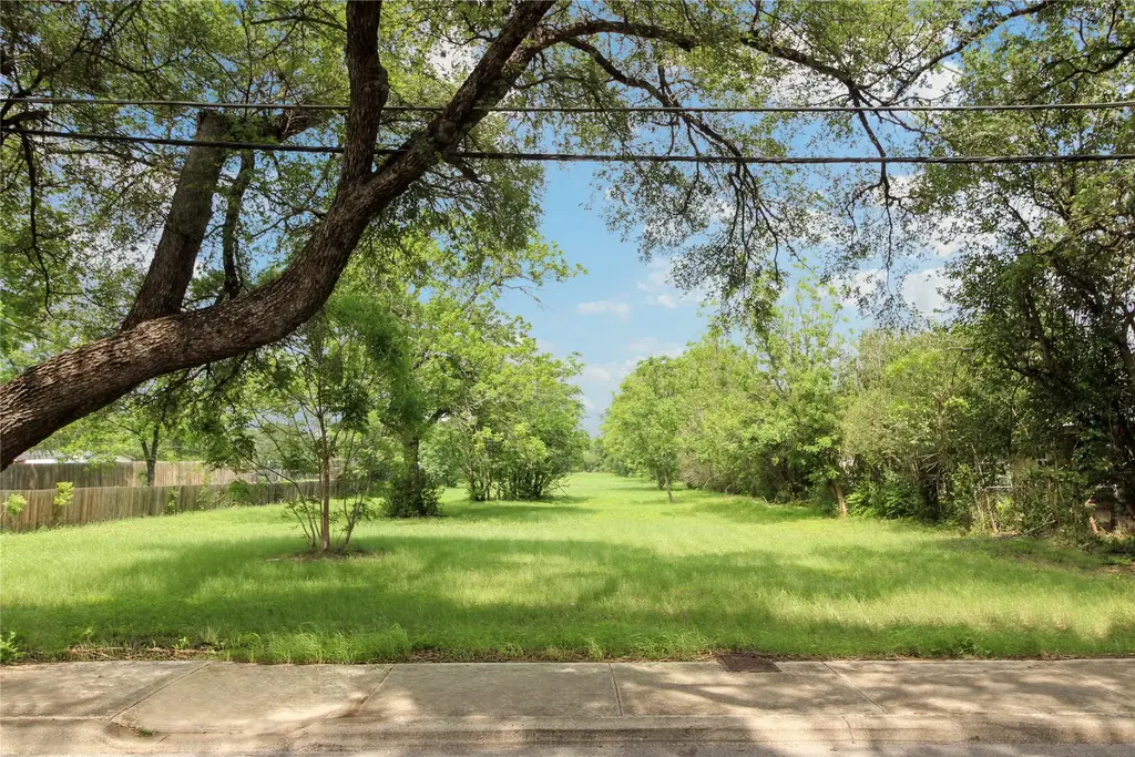 633 Uhland Road, San Marcos