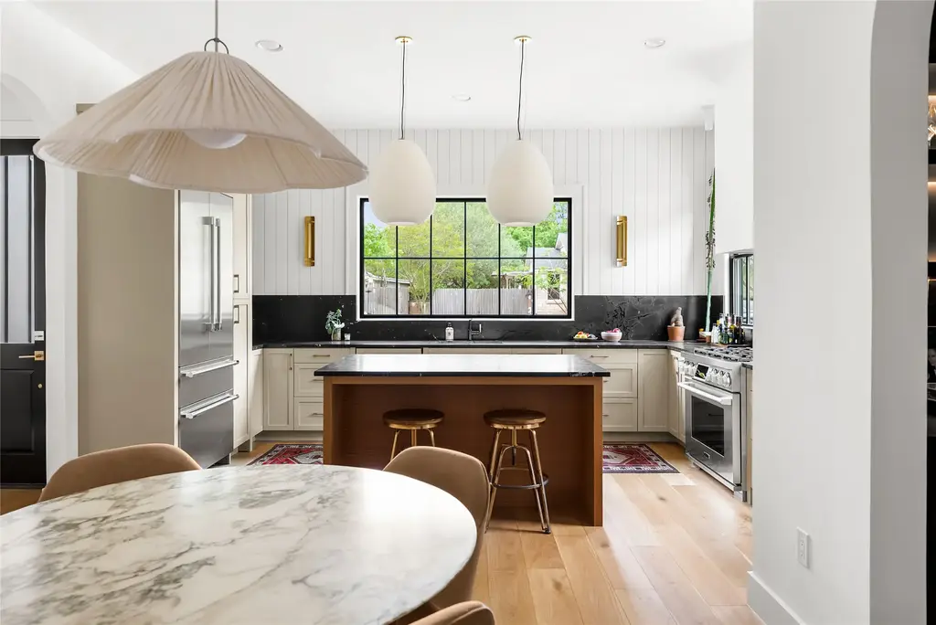 3001 Breeze Terrace 1, Austin