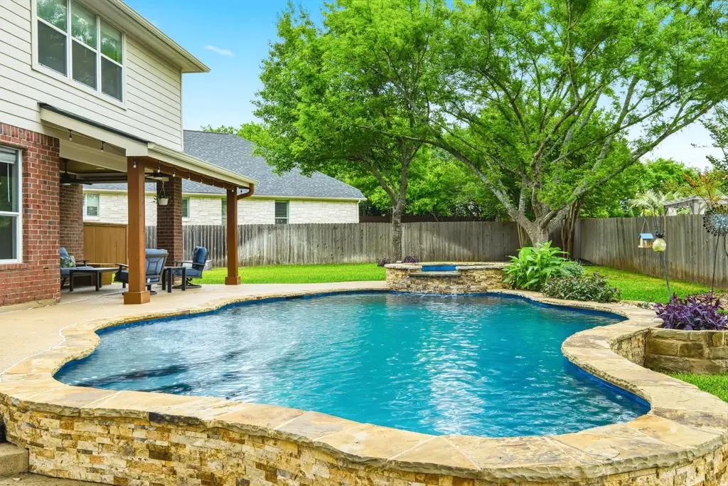 2701 Michelle Lynne Cove, Round Rock