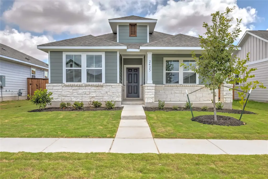 2425 Oscar Eli Place, Round Rock