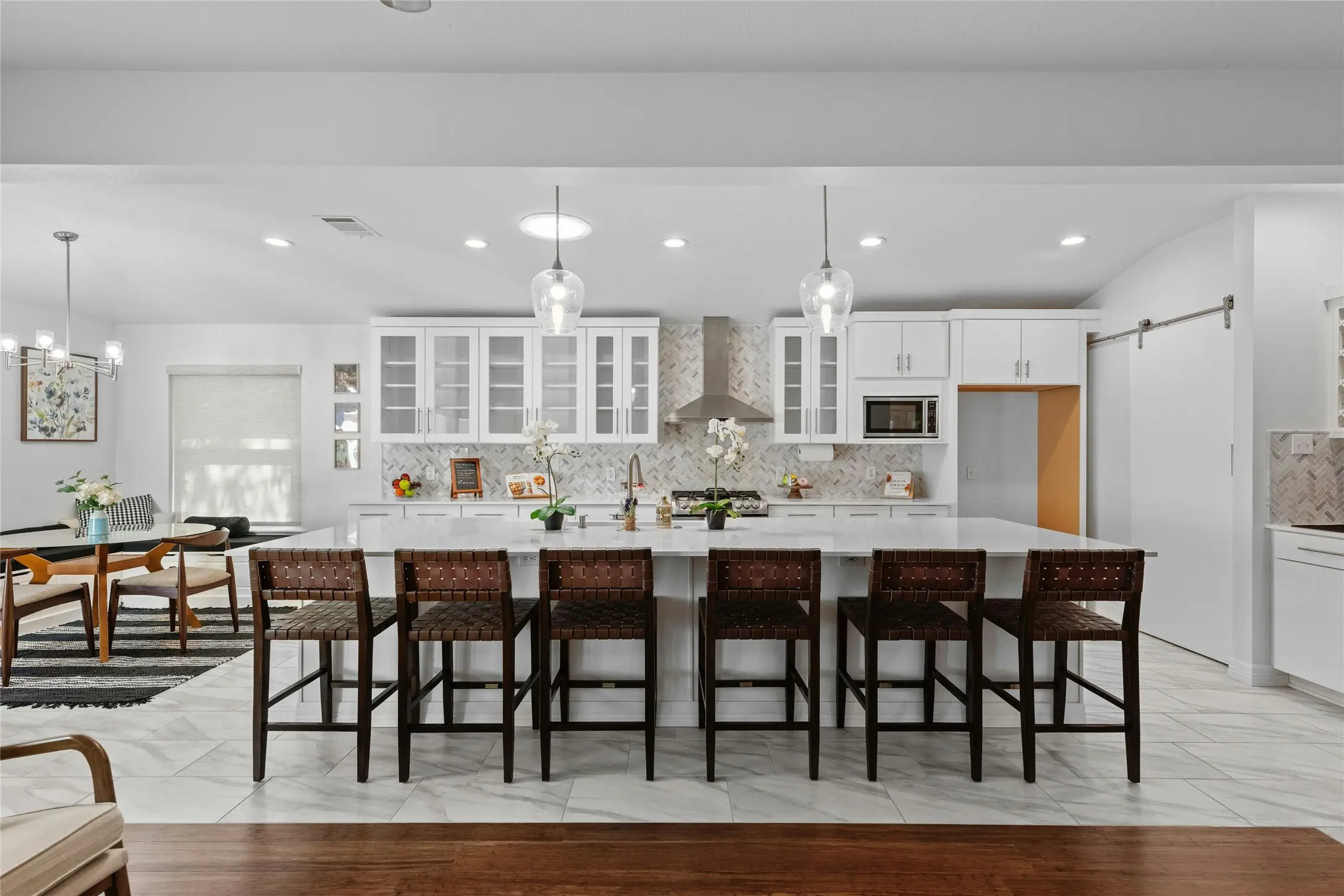 Photo of Listing #1219261