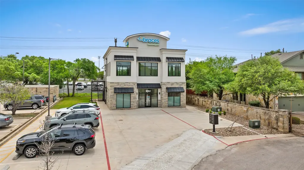 10513 W Parmer Lane, Austin