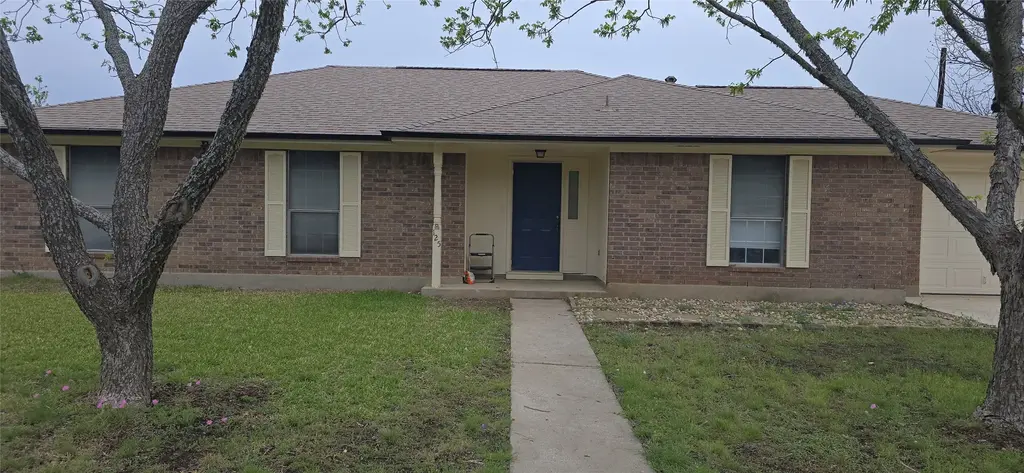 125 Kelly Lane, Buda