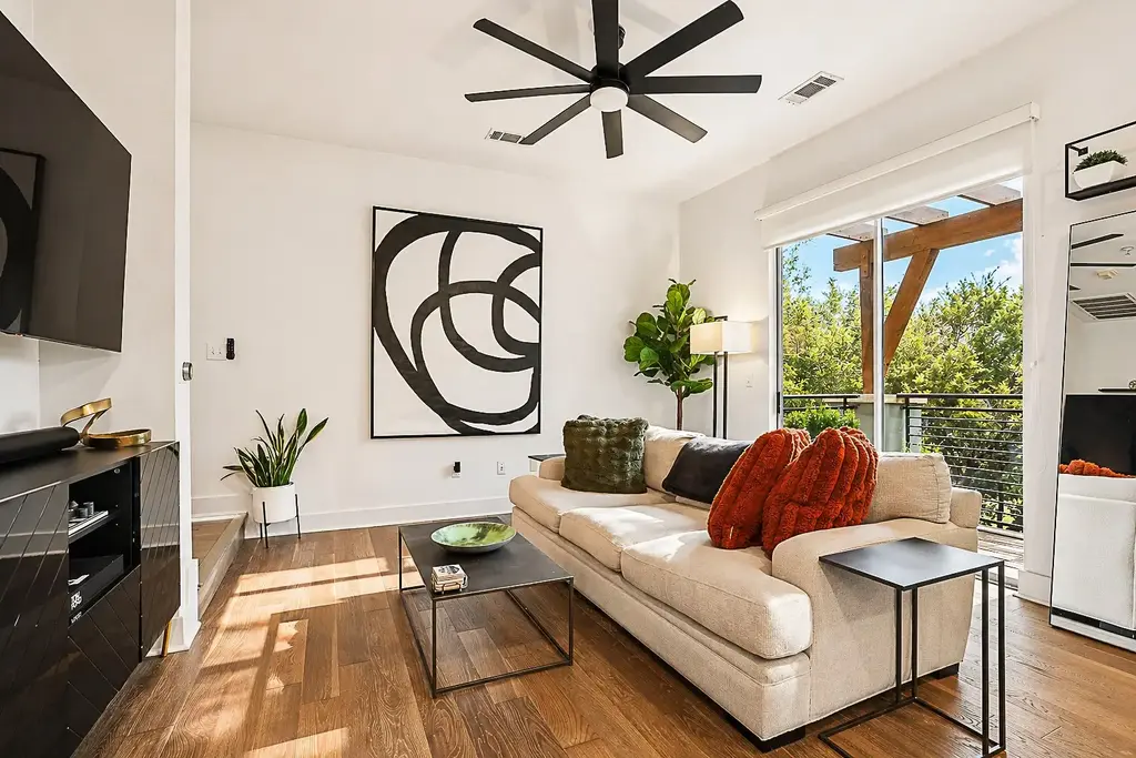 8110 Ranch Road 2222 10, Austin