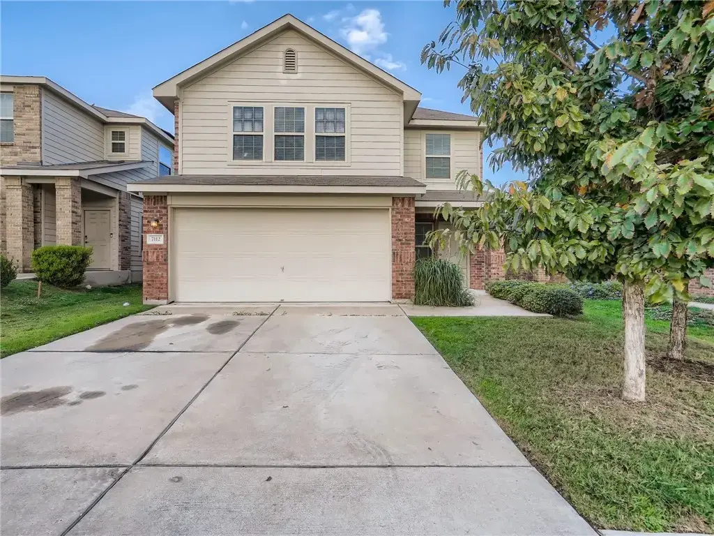 7112 Razors Edge Drive, Austin