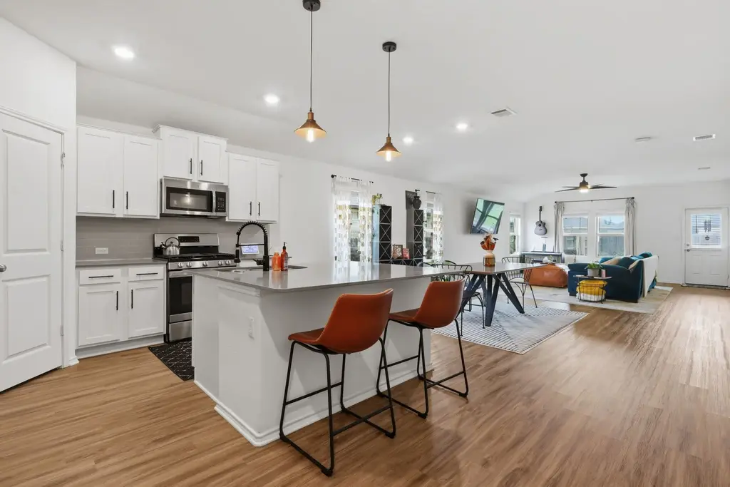 129 Esparza Drive, Bastrop