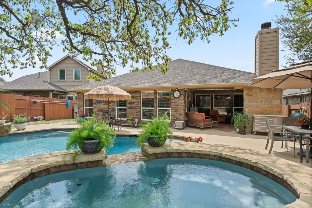 215 Choke Canyon Lane, Georgetown