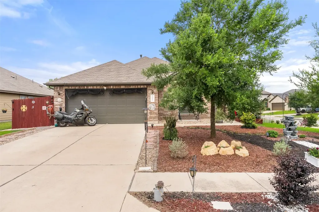 5980 Heron Drive, Buda