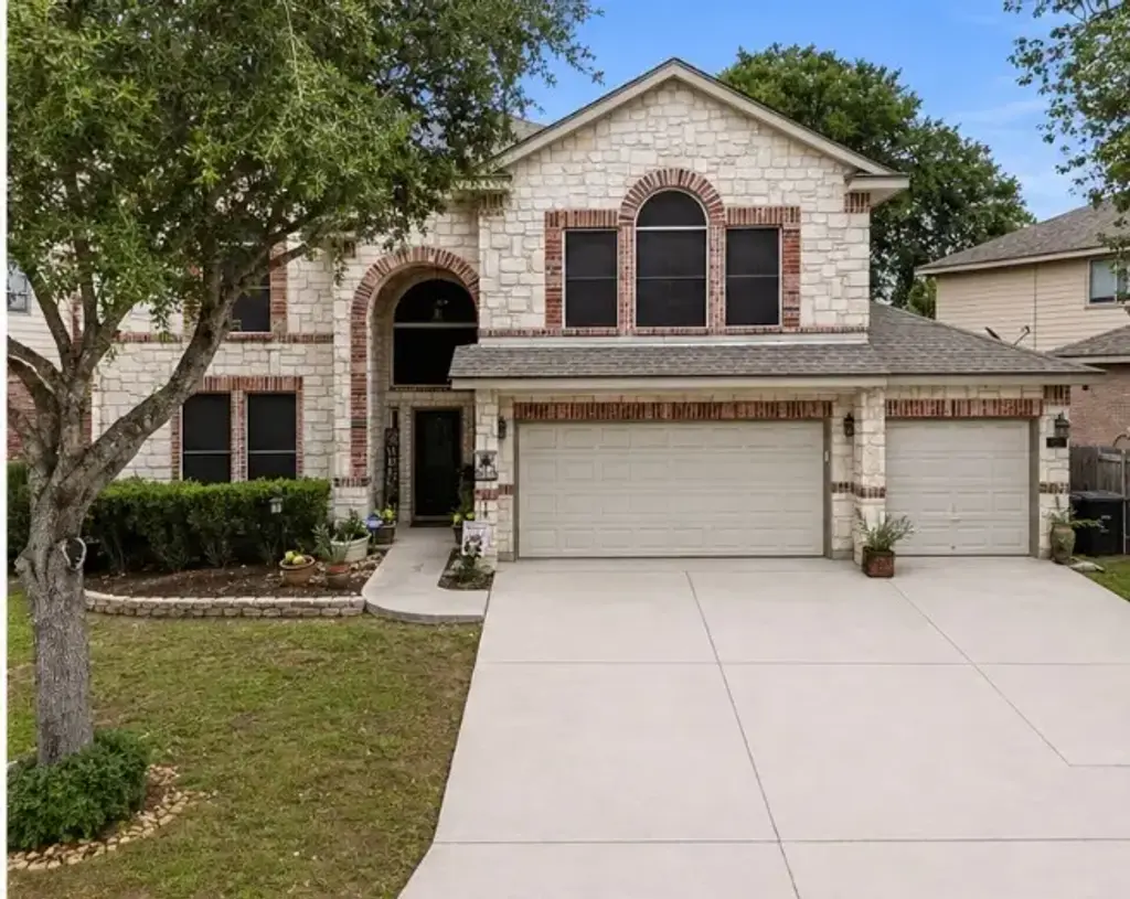736 San Luis, New Braunfels
