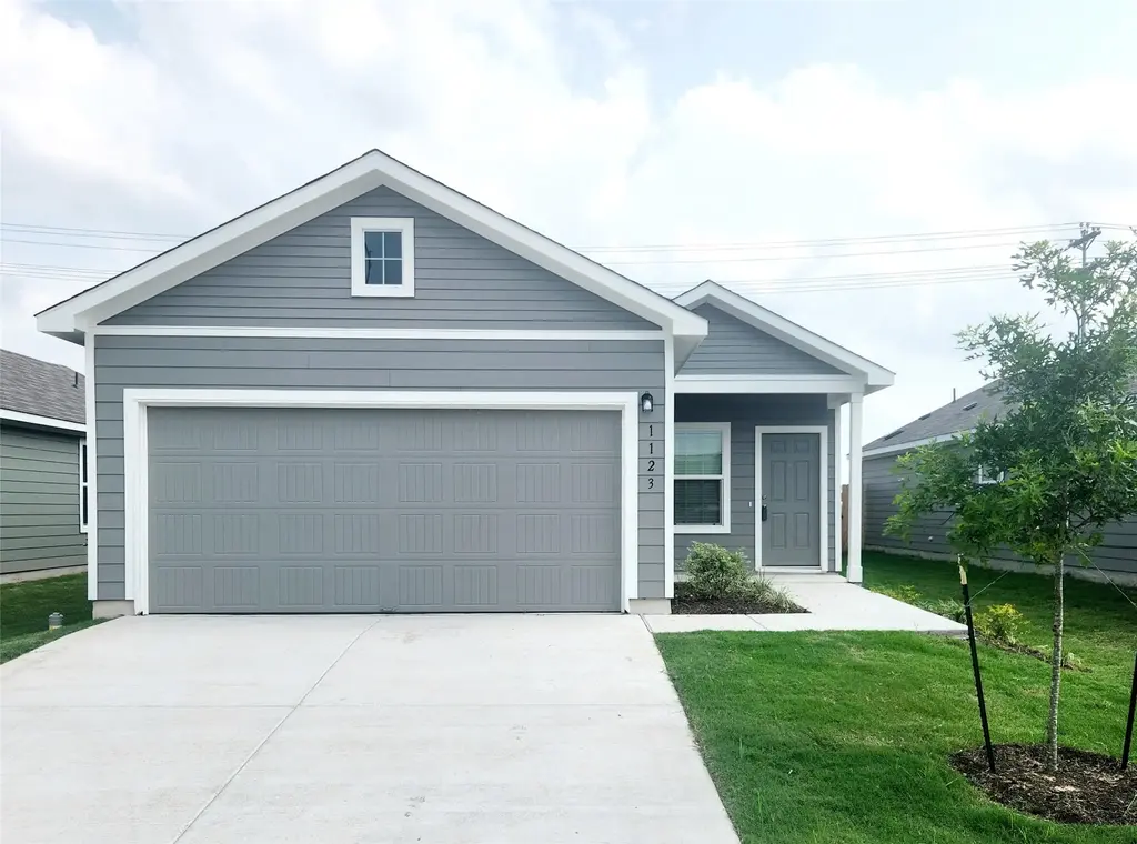 1123 Catfish Lane, Bastrop