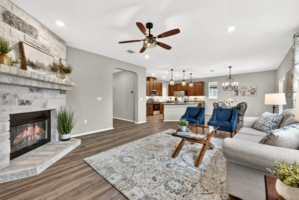 326 Linden Street, Bastrop