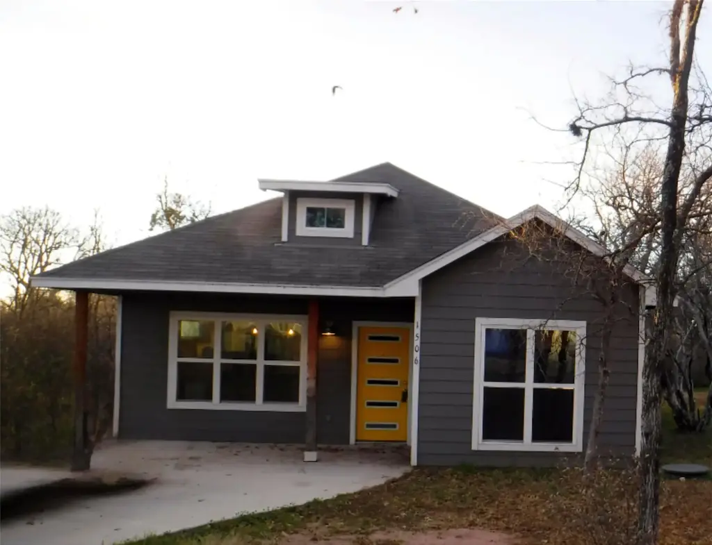 1506 Packsaddle Trail, Kingsland