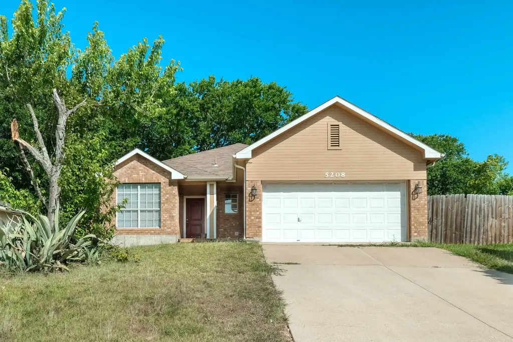 5208 Walnut Grove Court, Austin
