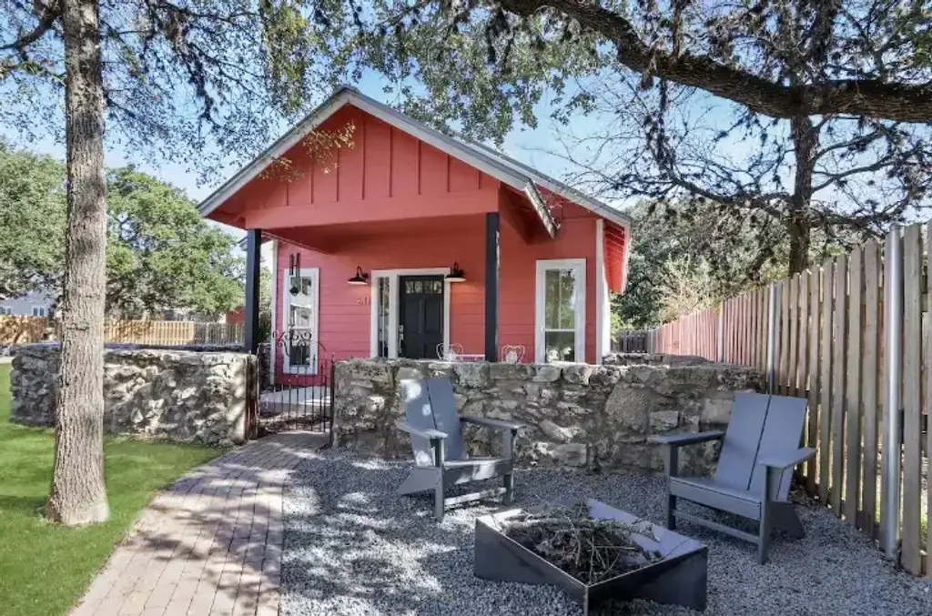 241 Haydon Street, Dripping Springs