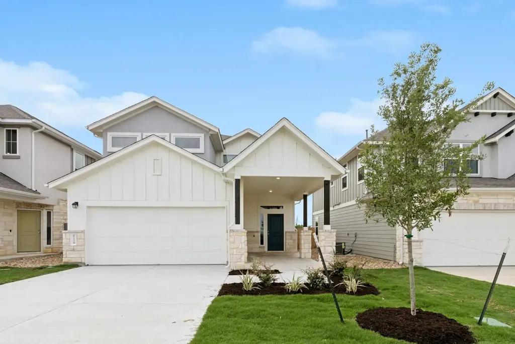 6158 Marsh Lane, Buda