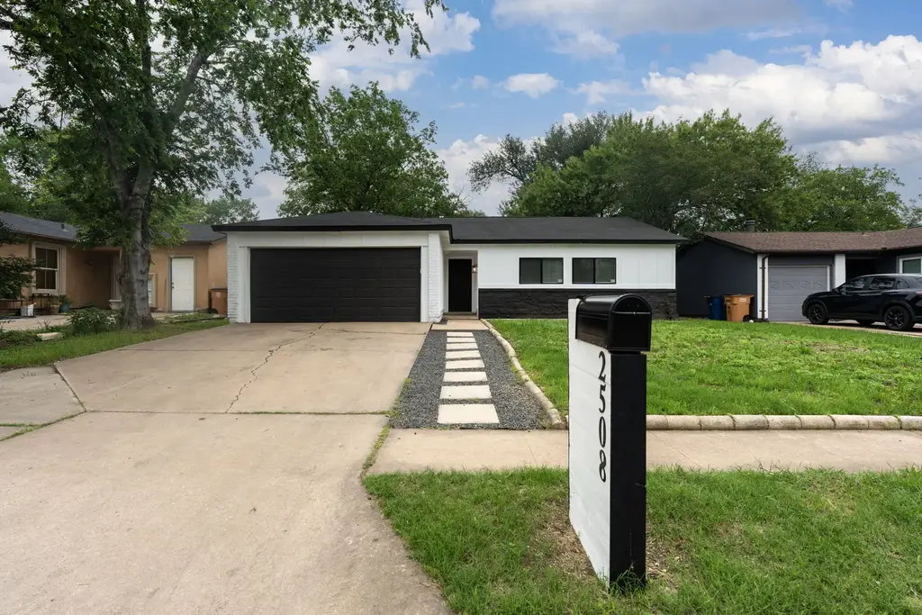 2508 Dovemeadow Drive, Austin