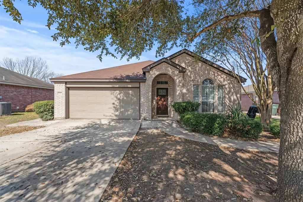 1156 Woodlands Drive, Kyle