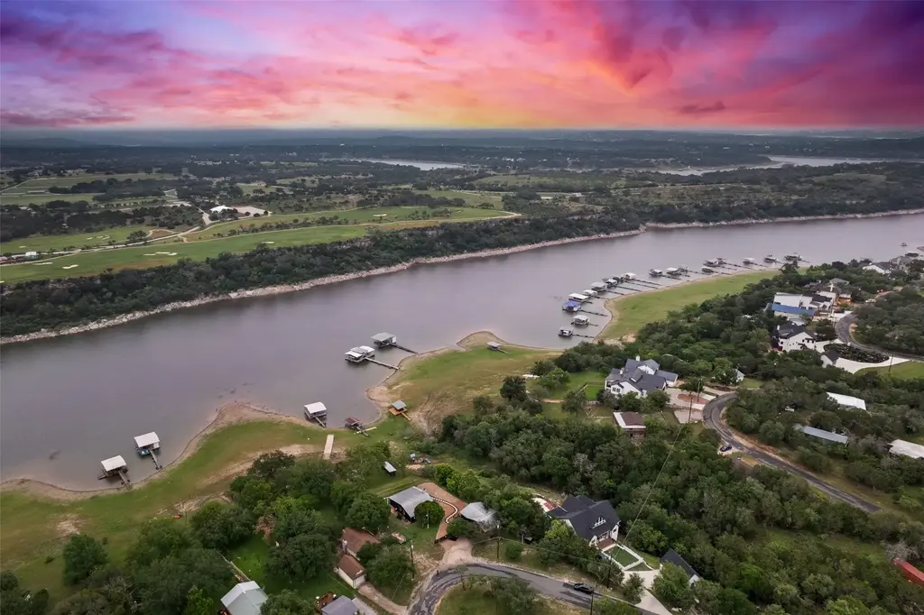 1293 Lake Shore Drive, Spicewood
