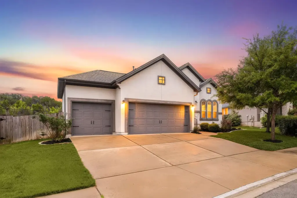 165 Senna Drive, Dripping Springs