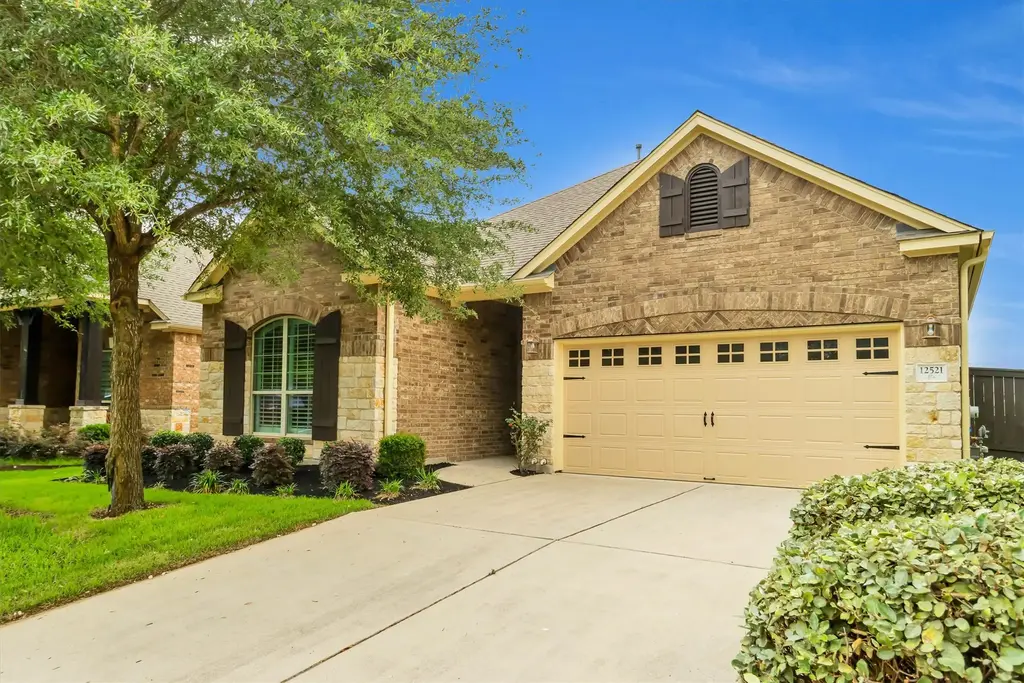 12521 Black Hills Drive, Austin