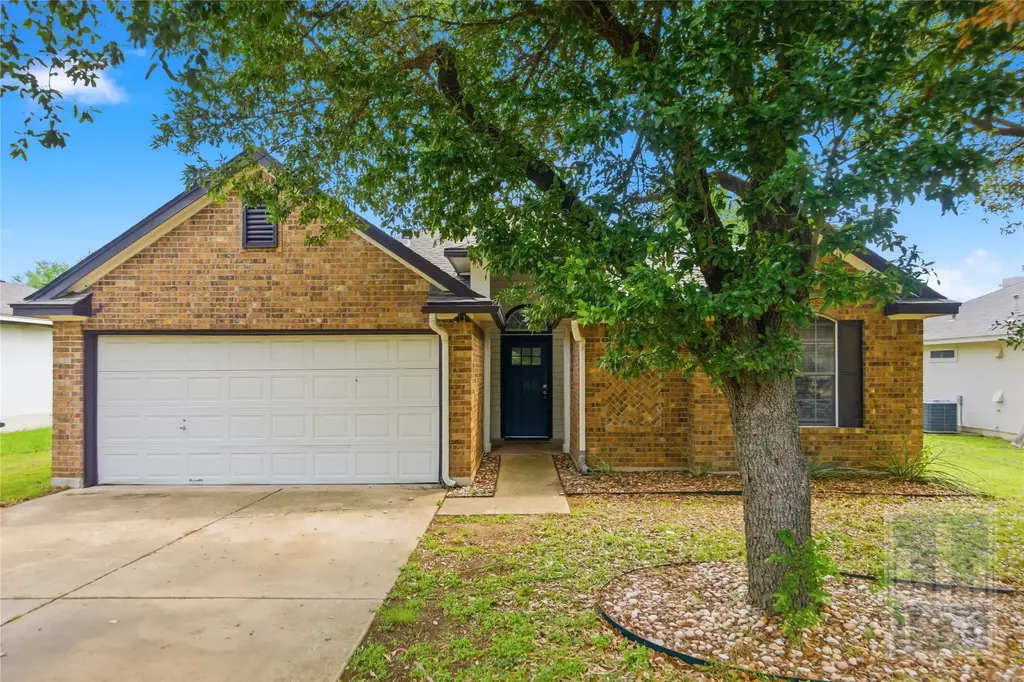 1006 Buttercup Court, Leander