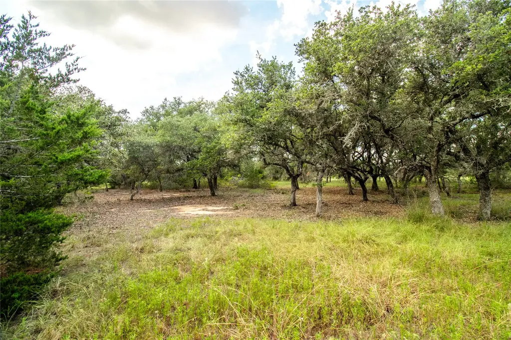 002 County Road 15, Hallettsville