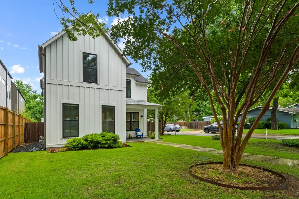 5501 Avenue H, Austin