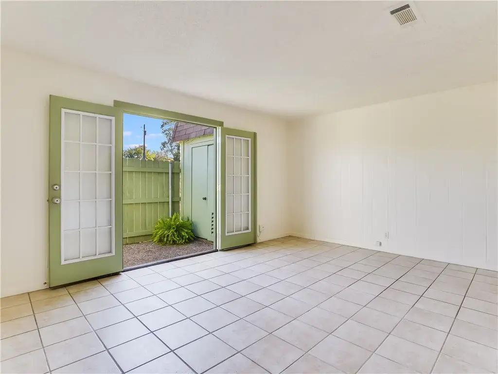 2804 Westhill Drive 104, Austin