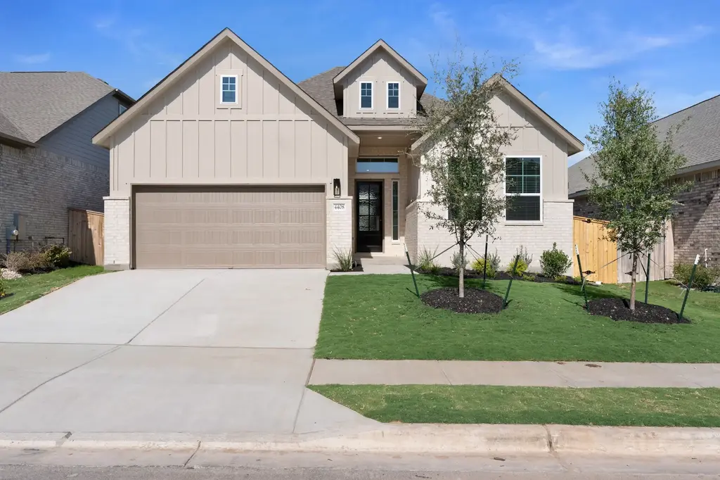 4408 College Square Drive, Round Rock