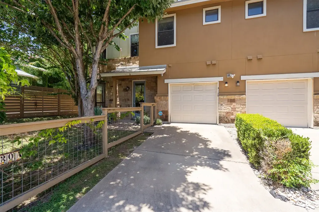 4120 Valley View Road A, Austin