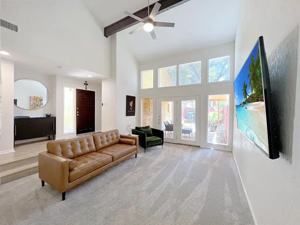 8704 Merion Circle, Austin
