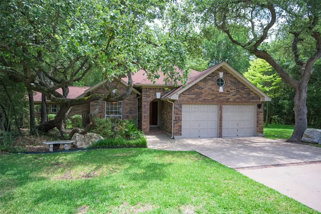 6000 La Naranja Lane, Austin