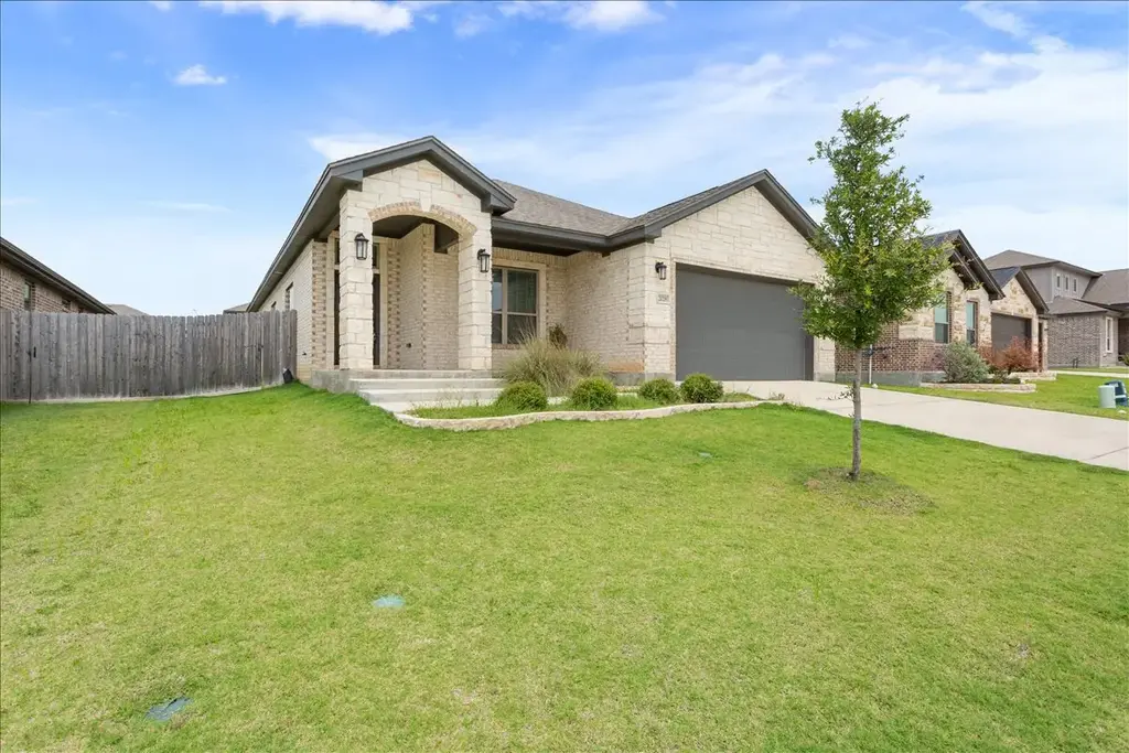 2028 Butternut Road, Temple