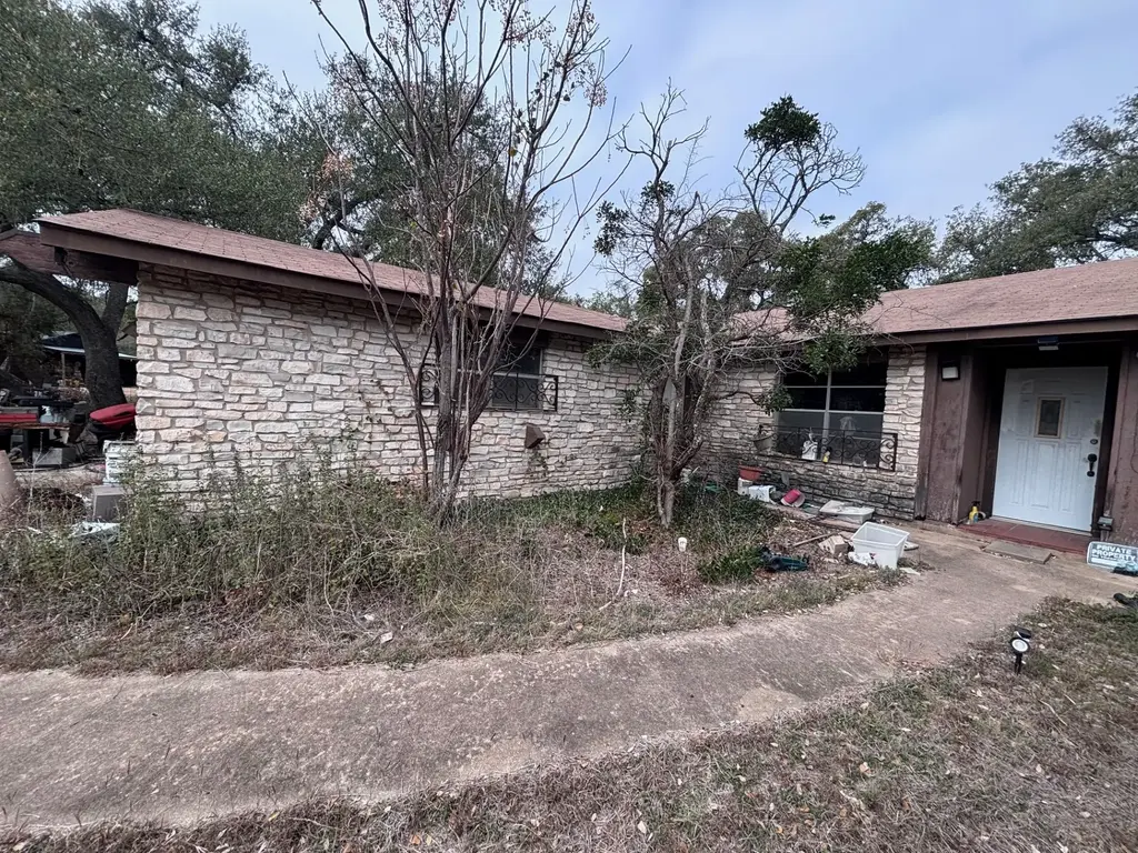 10302 Spring Circle, Austin