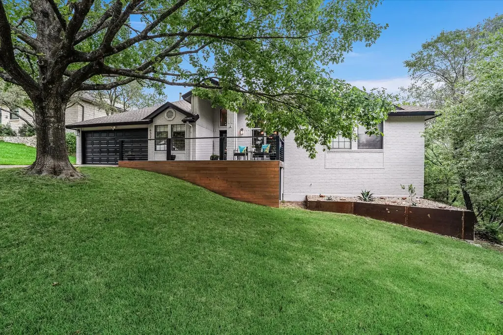 6327 Pathfinder Drive, Austin
