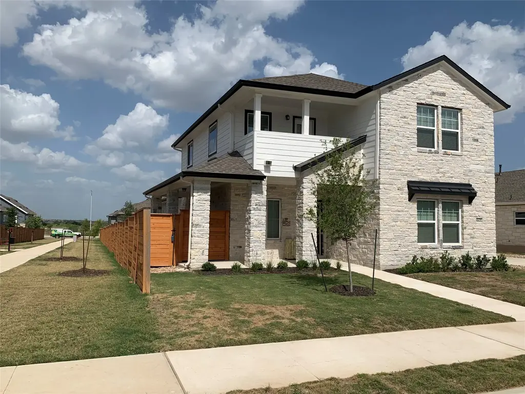 8601 Looksee W, Austin