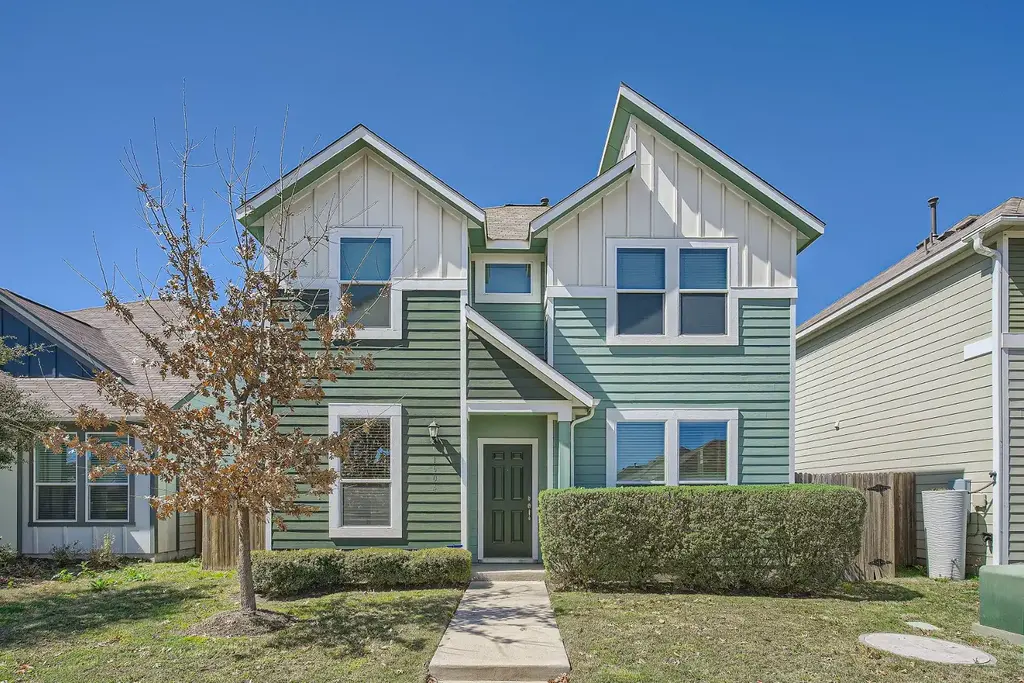 1604 Los Olivios Way, Austin