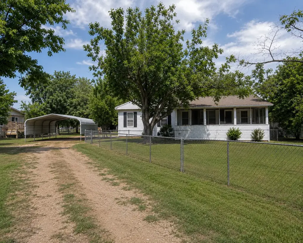 111 Pecan Orchard Lane, Marble Falls
