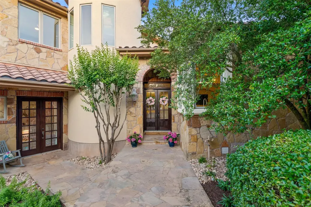 4801 Pecan Chase, Austin