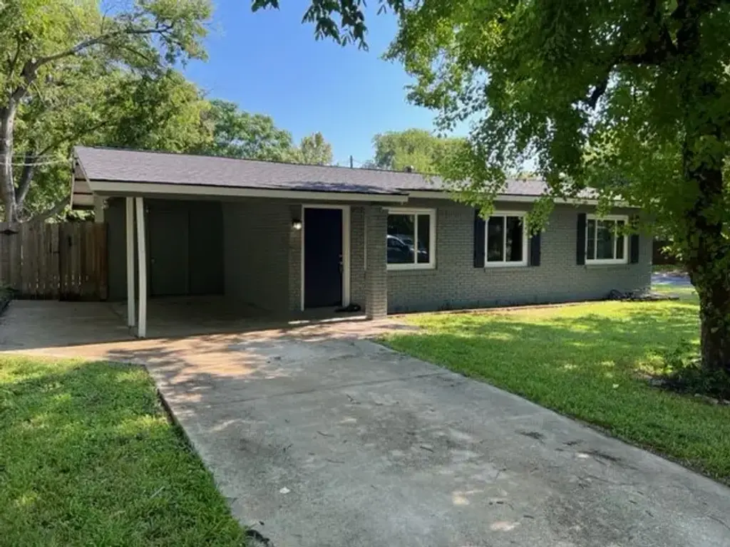 300 Hammack Drive, Austin